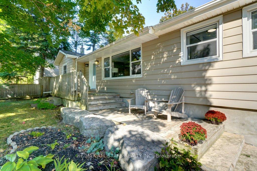 Photo 33 of 203 East Street, Uxbridge — HOMEH
