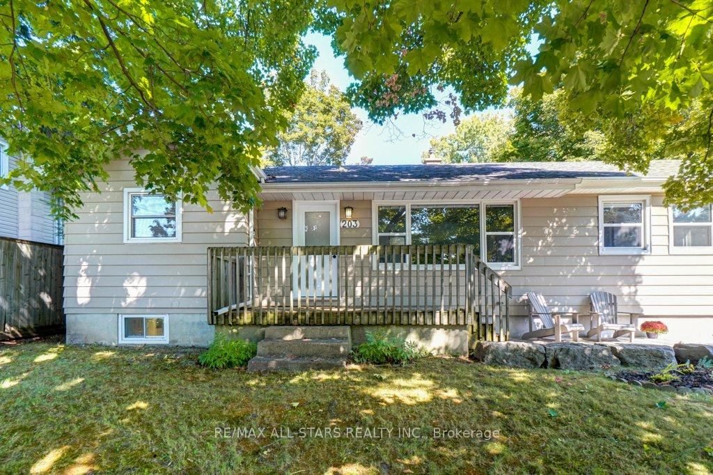 Photo 36 of 203 East Street, Uxbridge — HOMEH