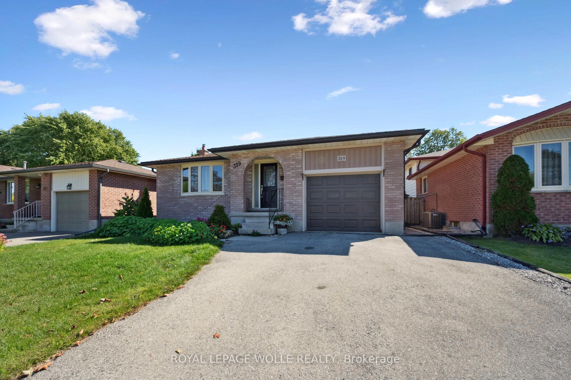 Photo 3 of 319 Conservation Drive, Waterloo — HOMEH