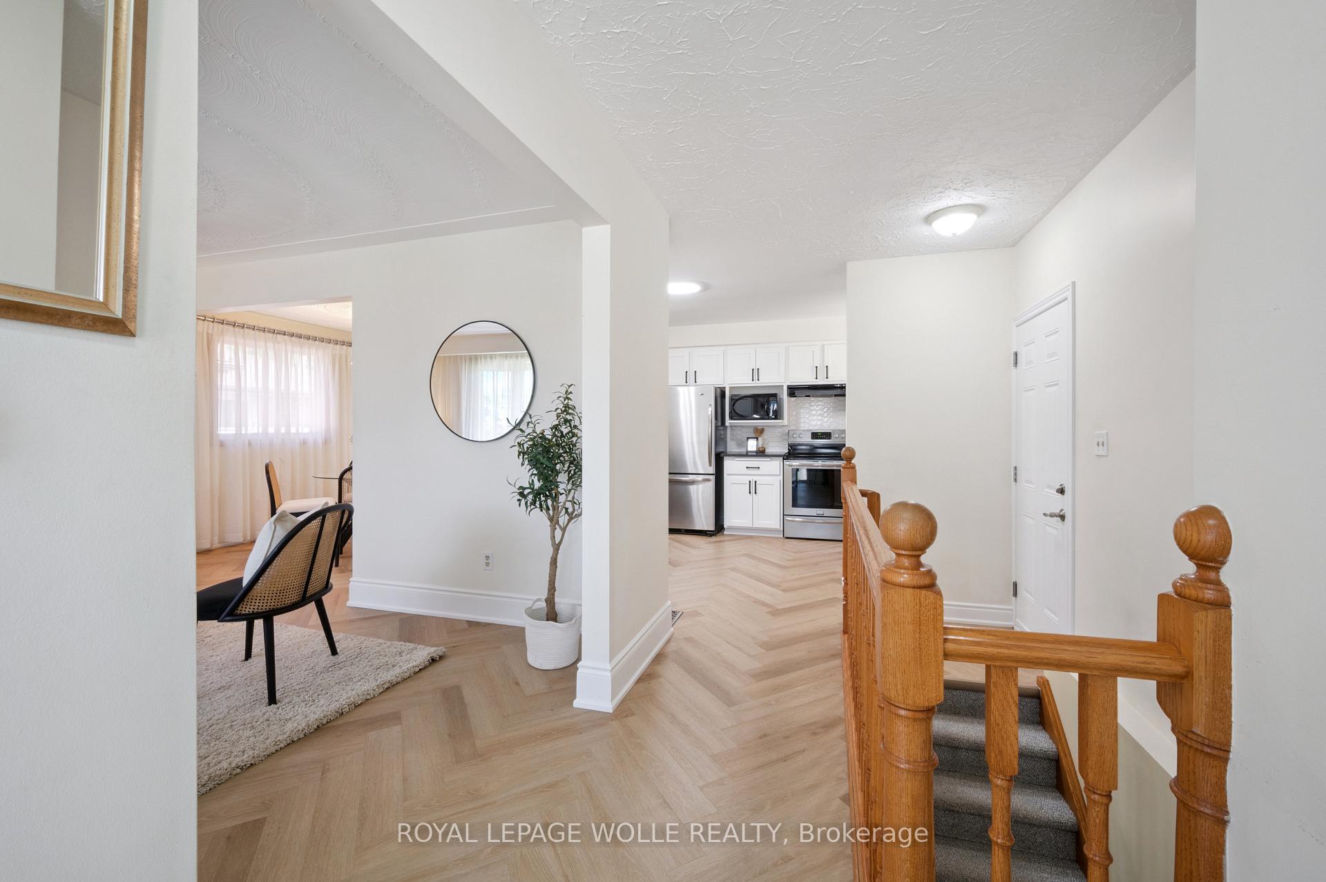 Photo 6 of 319 Conservation Drive, Waterloo — HOMEH