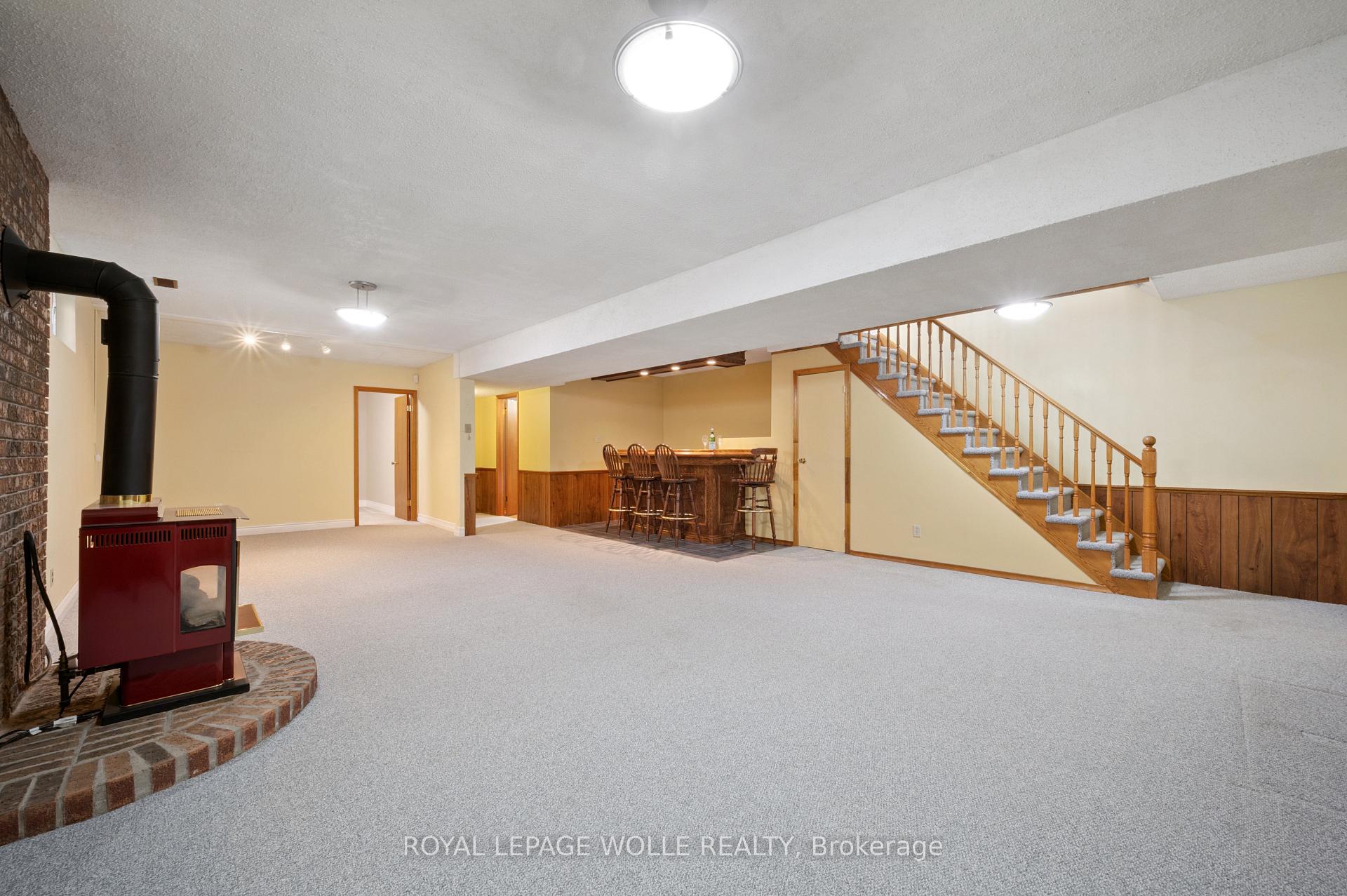Photo 24 of 319 Conservation Drive, Waterloo — HOMEH