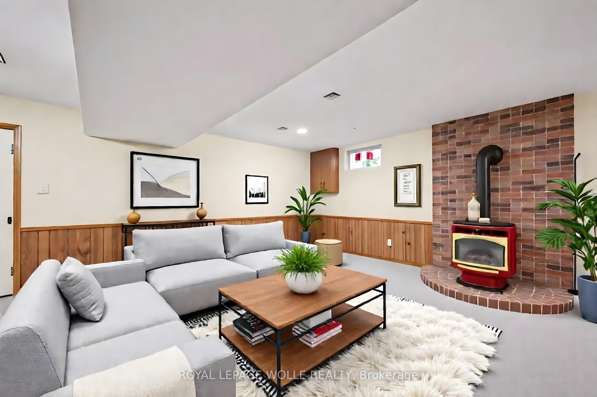 Photo 27 of 319 Conservation Drive, Waterloo — HOMEH