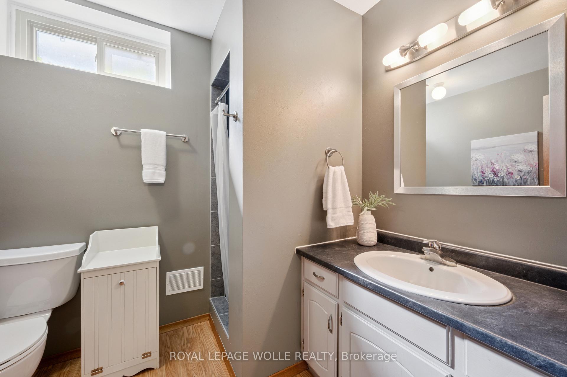 Photo 32 of 319 Conservation Drive, Waterloo — HOMEH