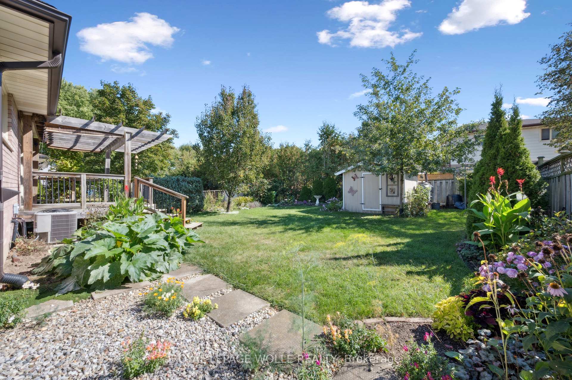 Photo 36 of 319 Conservation Drive, Waterloo — HOMEH