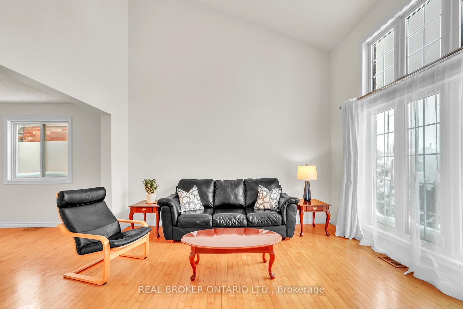 Photo 3 of 505 Forestlawn Road, Waterloo — HOMEH
