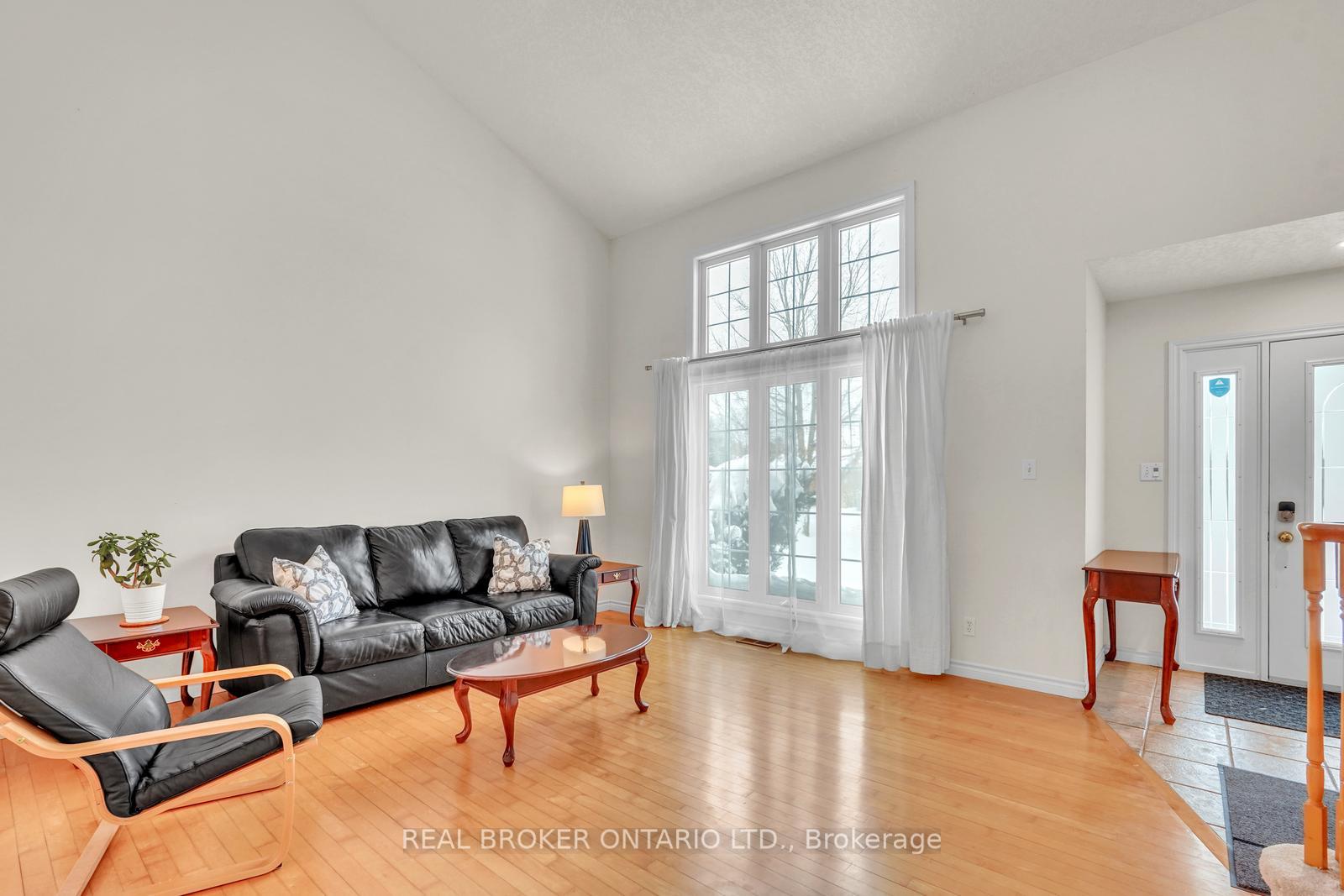 Photo 7 of 505 Forestlawn Road, Waterloo — HOMEH