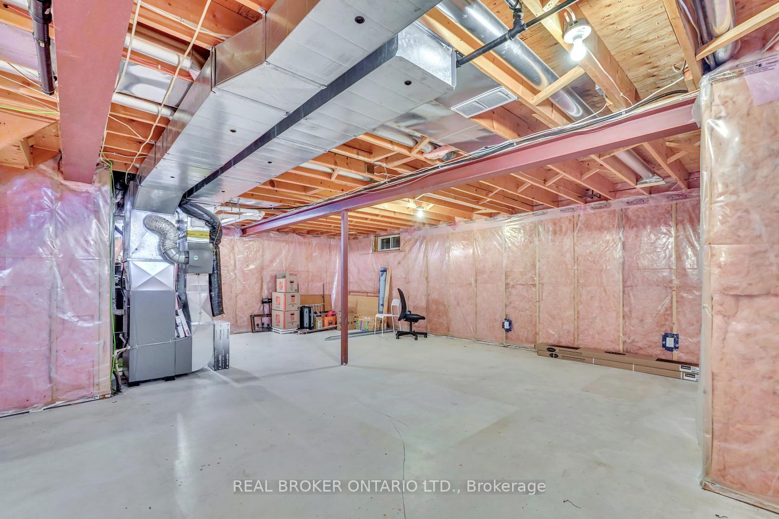 Photo 40 of 505 Forestlawn Road, Waterloo — HOMEH