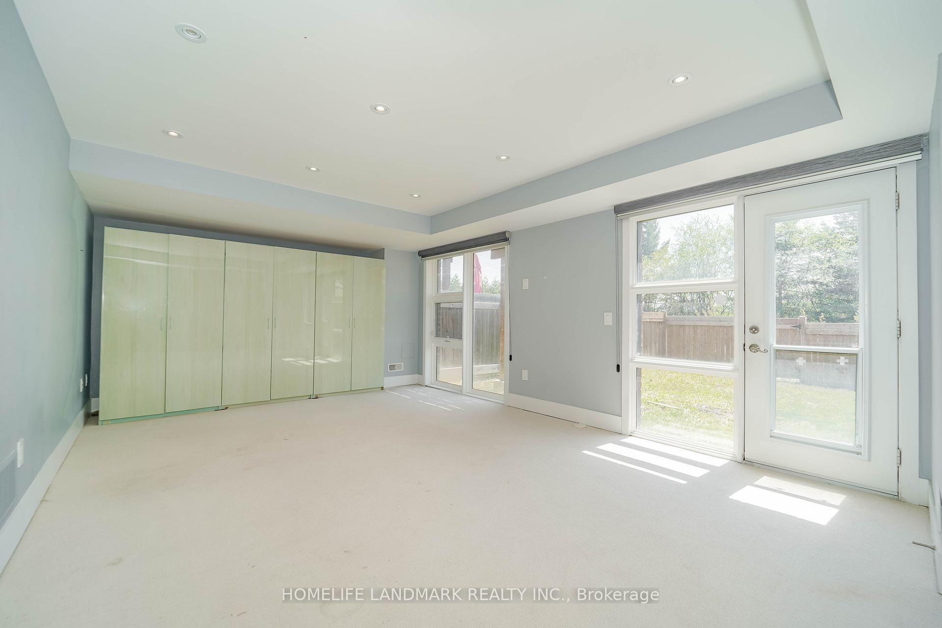 Photo 12 of 8 Crestridge Drive, Vaughan, Patterson — HOMEH