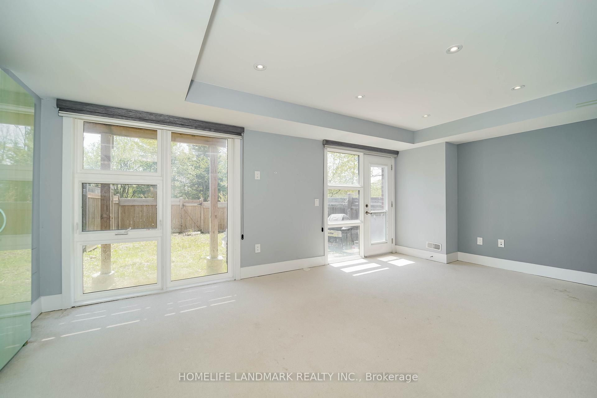 Photo 13 of 8 Crestridge Drive, Vaughan, Patterson — HOMEH