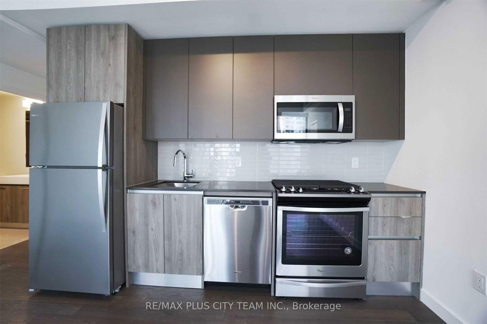 Photo 5 of Unit 1905, 2A Church St, Toronto, Waterfront Communities — HOMEH