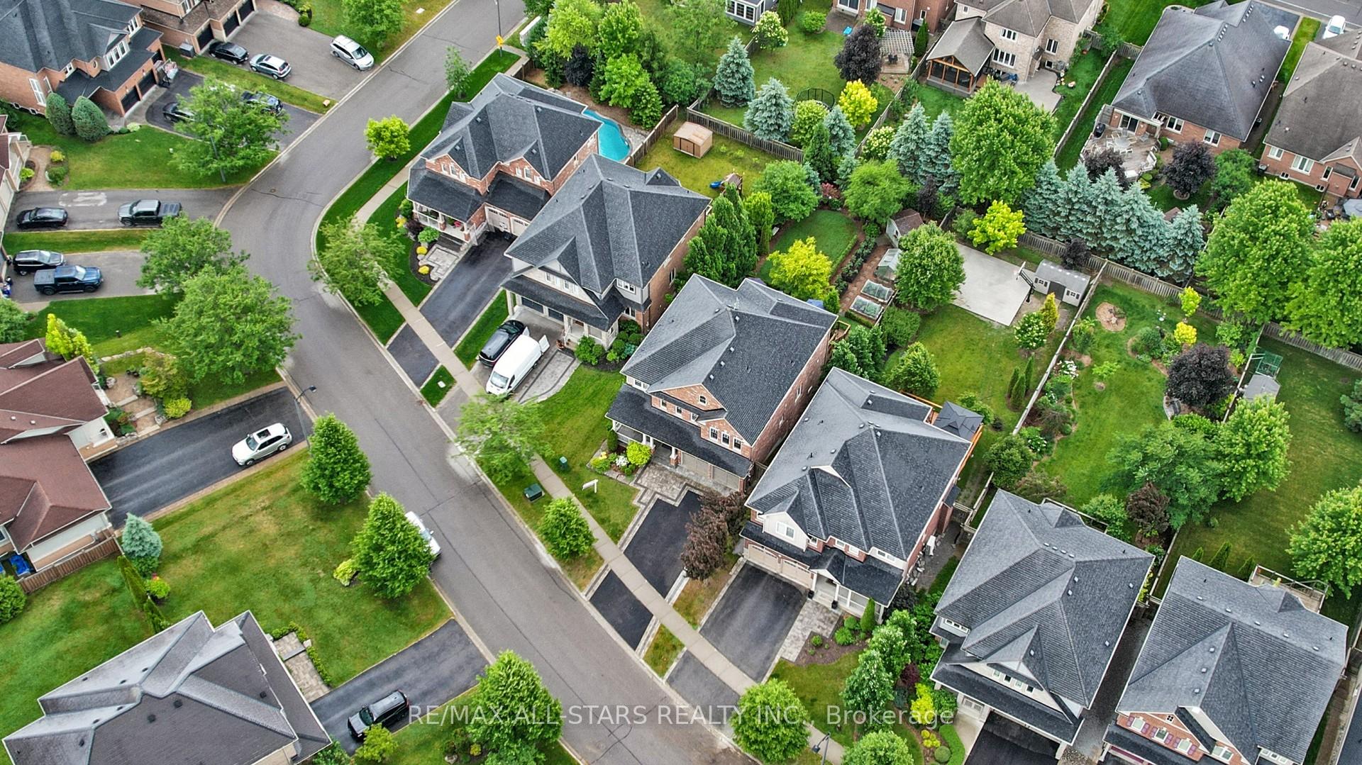 Photo 46 of 94 Campbell Drive S, Uxbridge — HOMEH