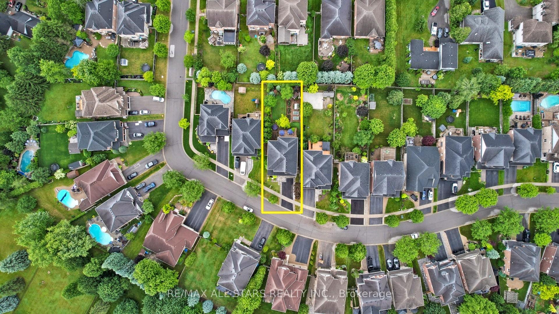 Photo 47 of 94 Campbell Drive S, Uxbridge — HOMEH