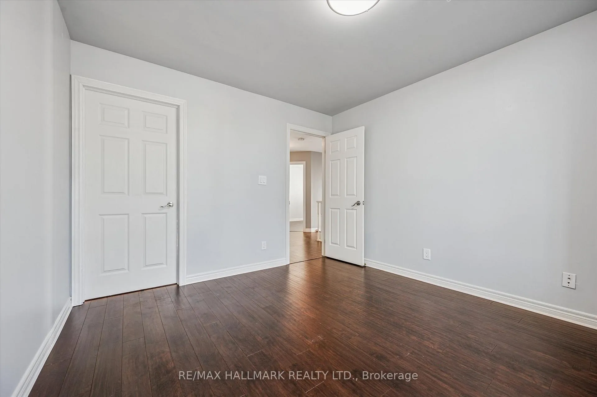 Photo 21 of 503 Brigantine Drive, Waterloo — HOMEH