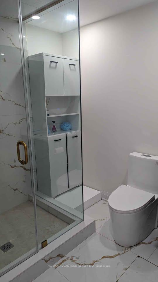 Photo 4 of Unit Basement, 646 Wild Rye Street, Waterloo, Columbia Forest — HOMEH