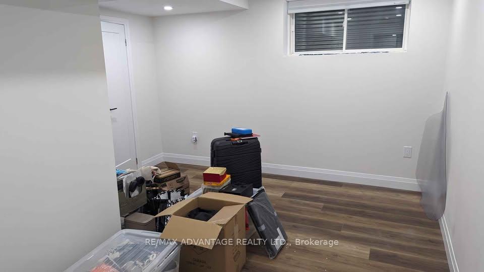 Photo 7 of Unit Basement, 646 Wild Rye Street, Waterloo, Columbia Forest — HOMEH