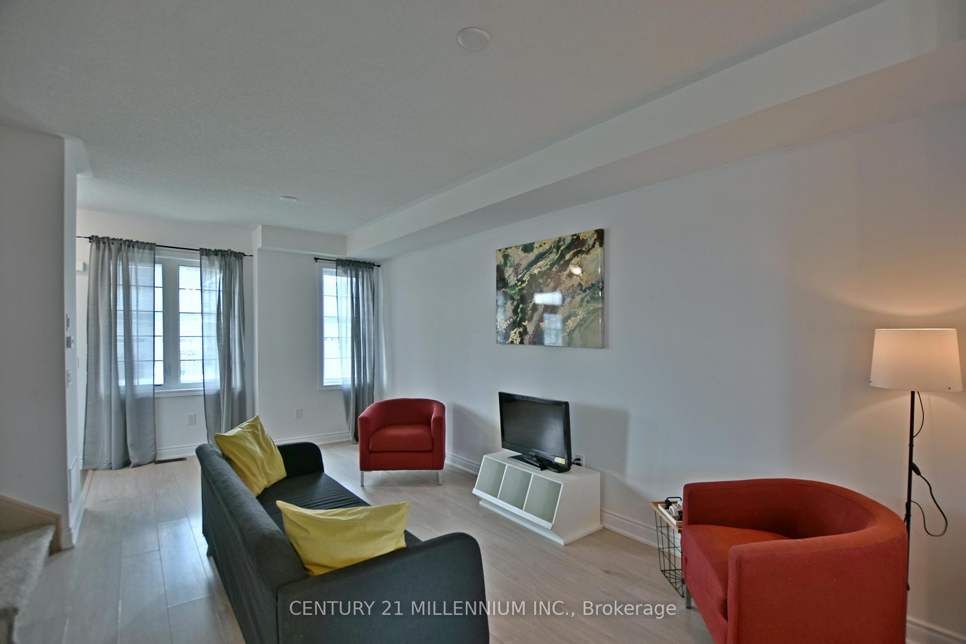 Photo 18 of 29 Stately Drive, Wasaga Beach — HOMEH