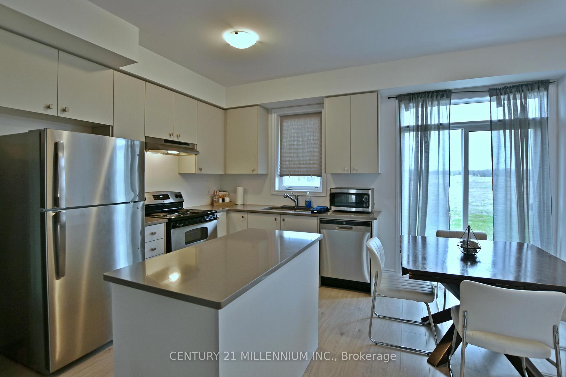 Photo 20 of 29 Stately Drive, Wasaga Beach — HOMEH