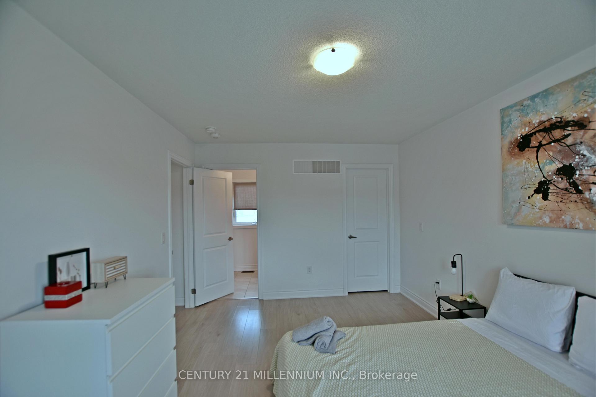 Photo 34 of 29 Stately Drive, Wasaga Beach — HOMEH