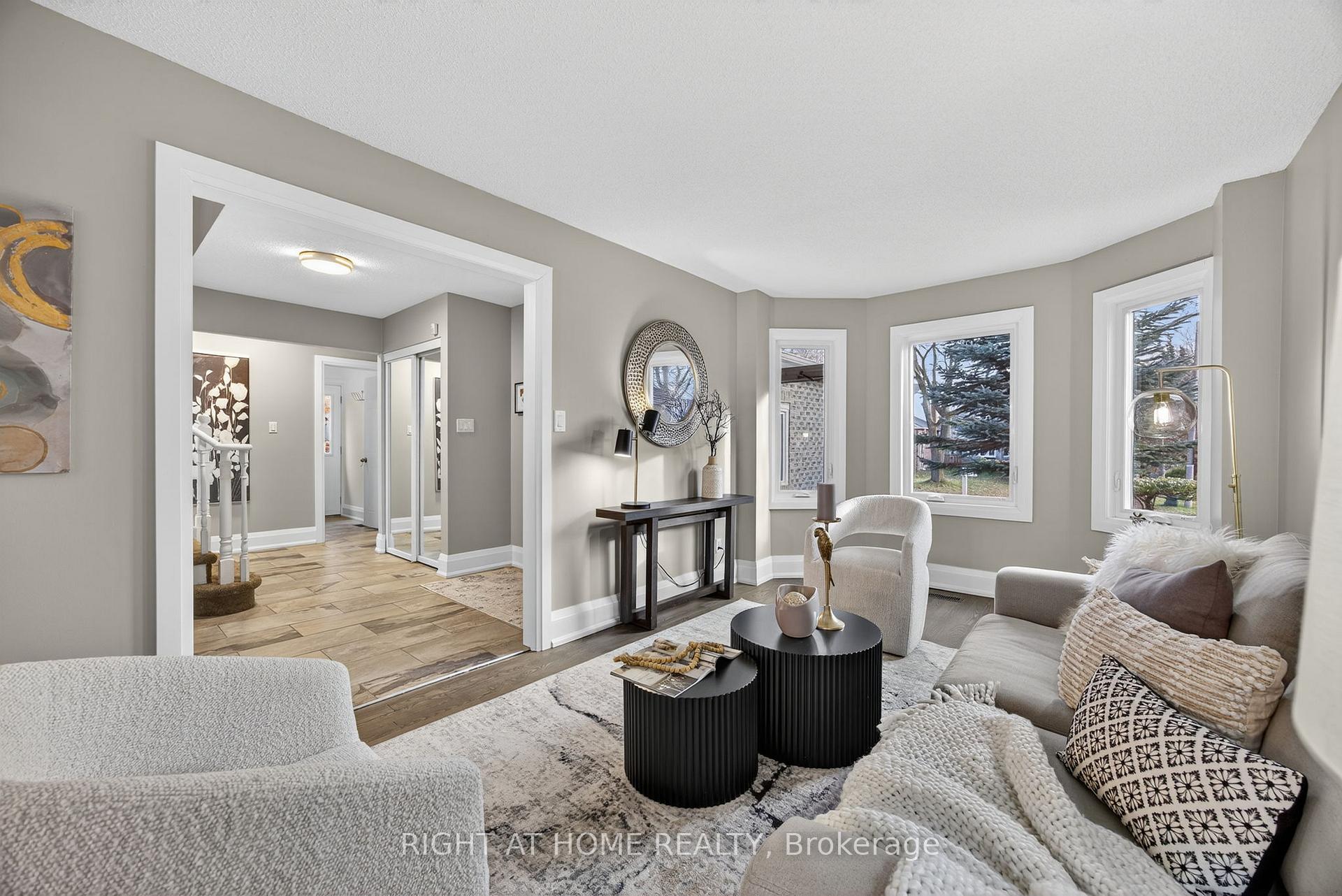 Photo 2 of 10 Closs Square, Aurora, Aurora Village — HOMEH