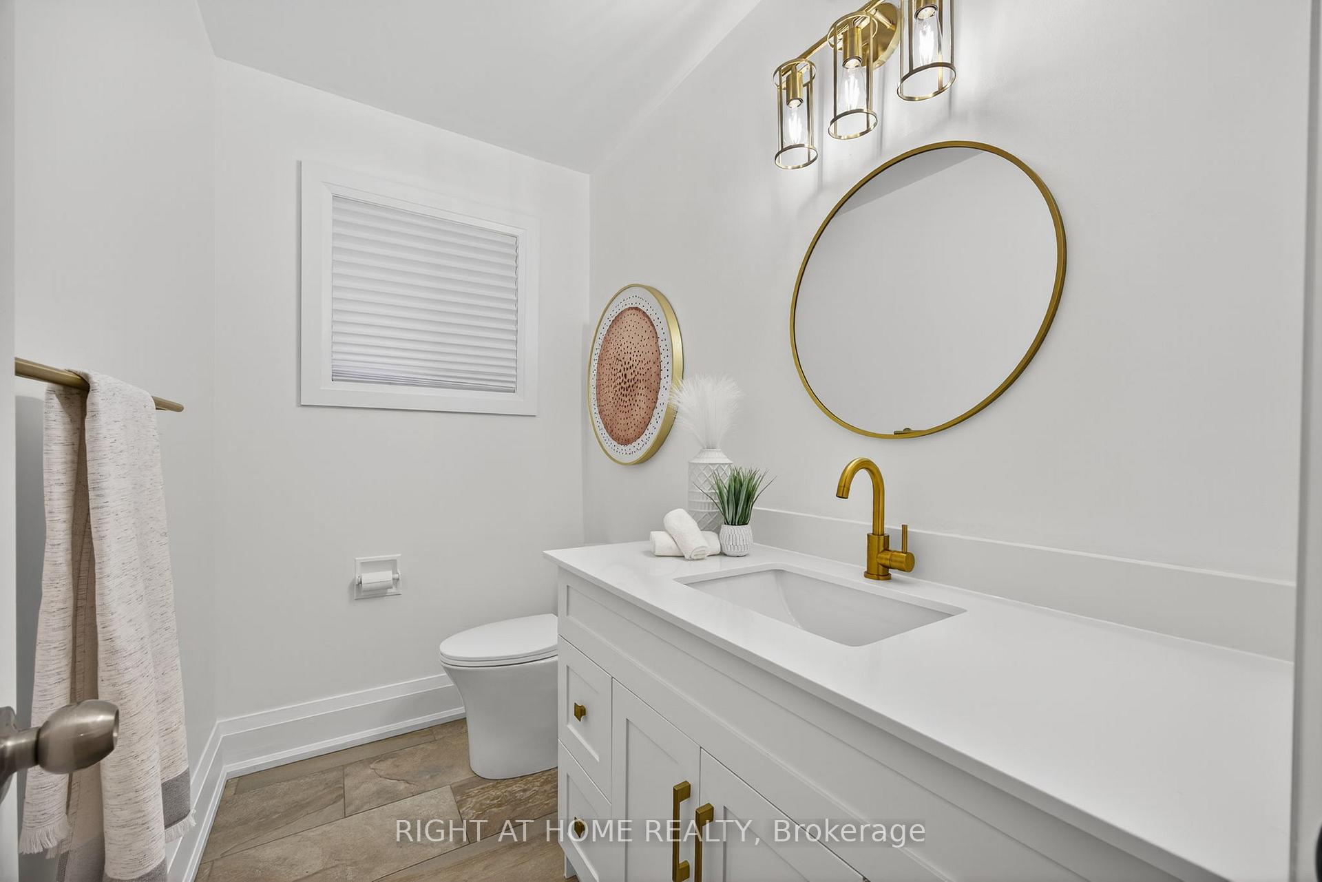 Photo 15 of 10 Closs Square, Aurora, Aurora Village — HOMEH