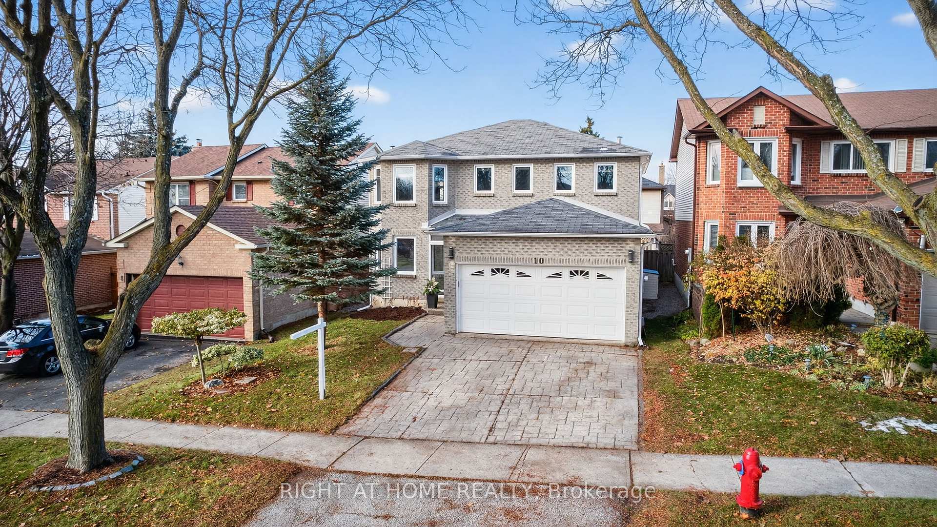 Photo 39 of 10 Closs Square, Aurora, Aurora Village — HOMEH