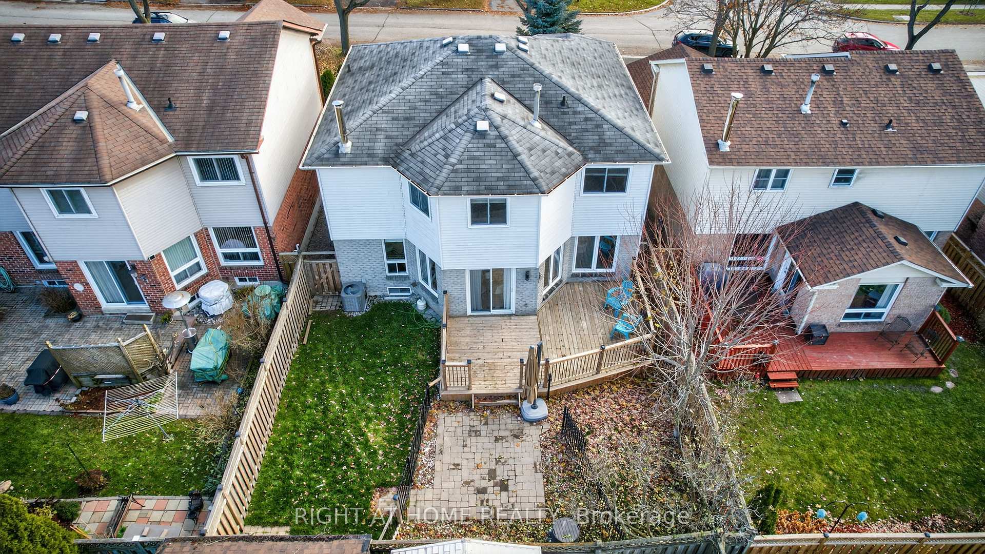Photo 36 of 10 Closs Square, Aurora, Aurora Village — HOMEH
