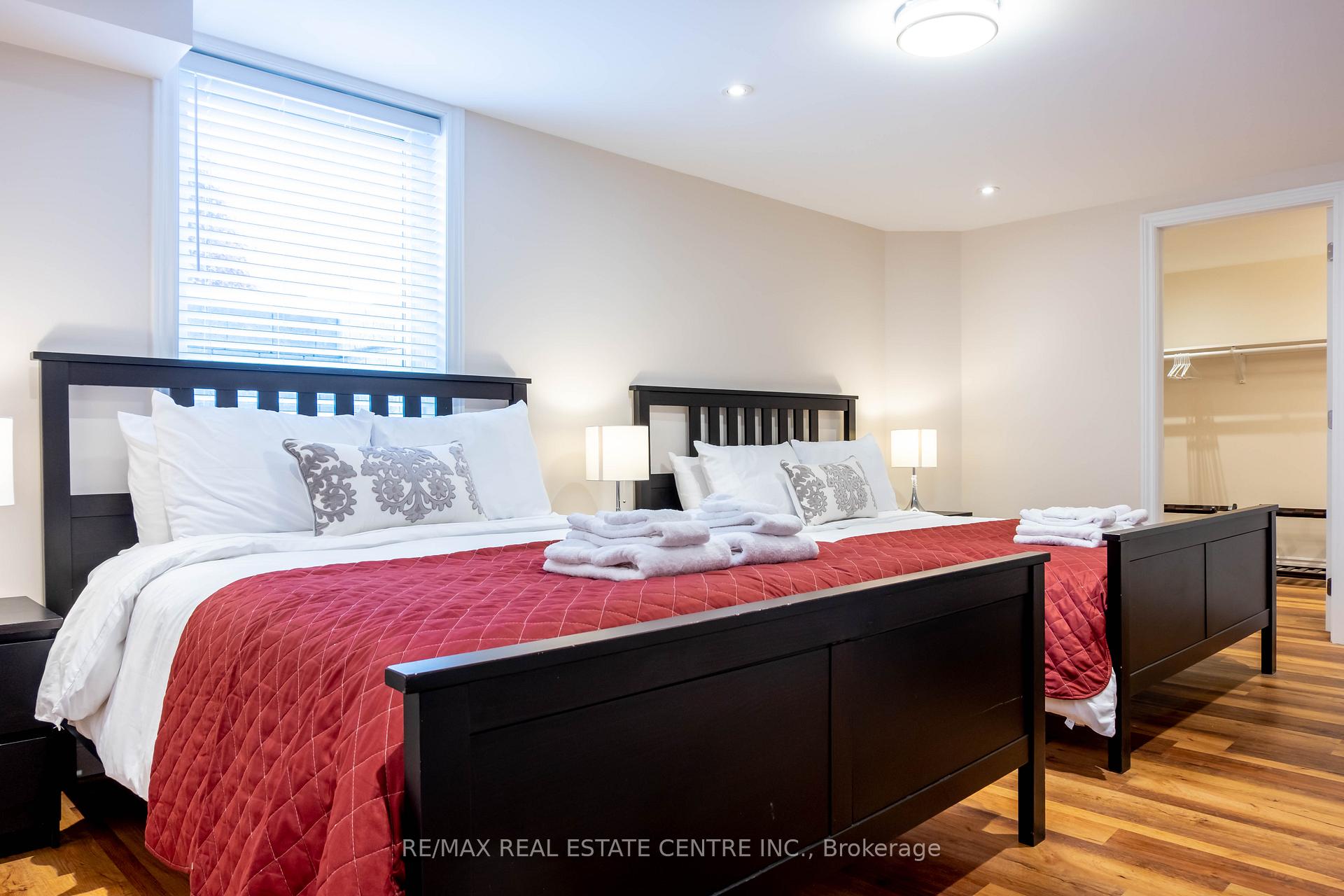 Photo 13 of 389 Wintergreen Drive, Waterloo — HOMEH