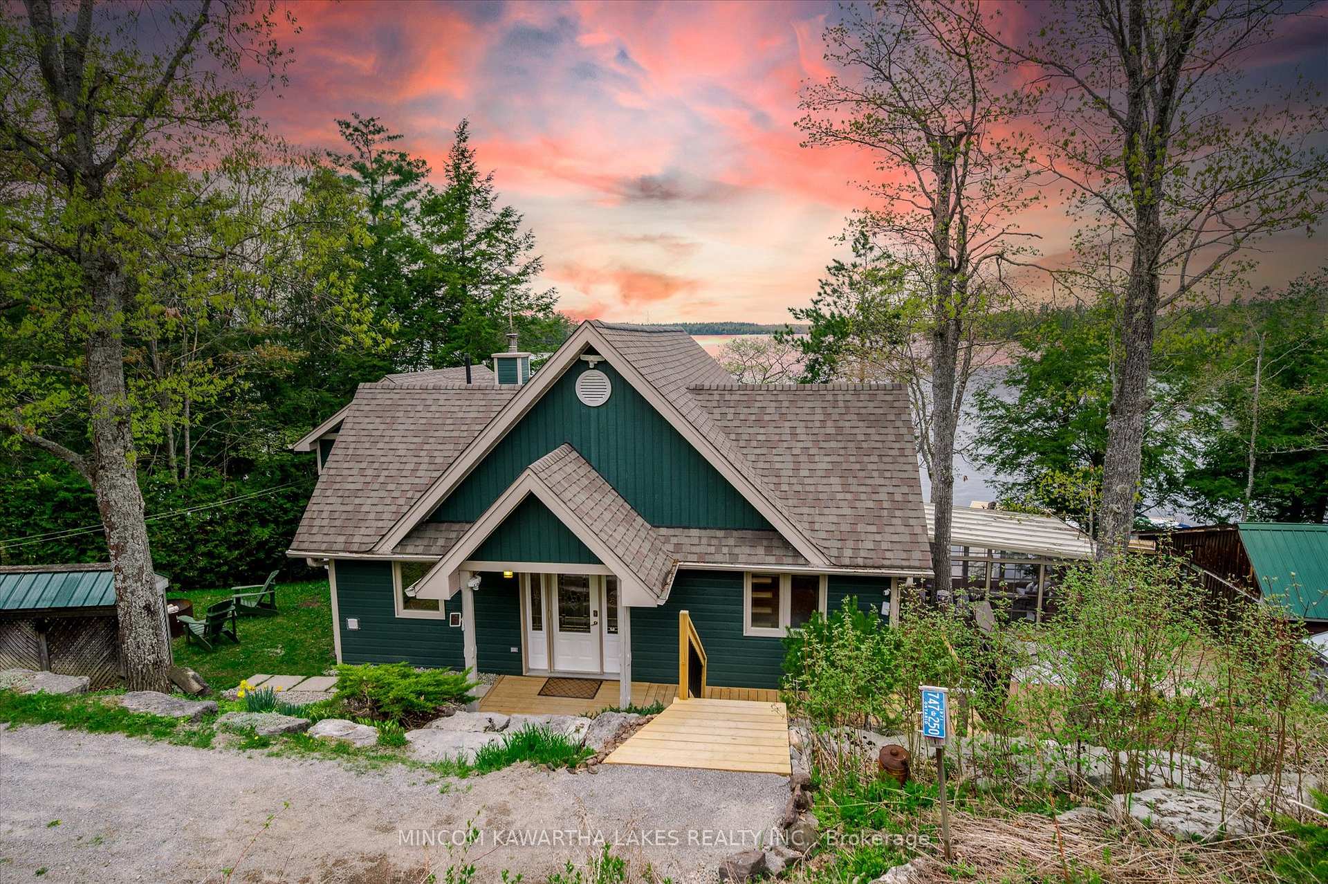 Photo 10 of 12 Spur 4, North Kawartha, Burleigh / Anstruther Township — HOMEH