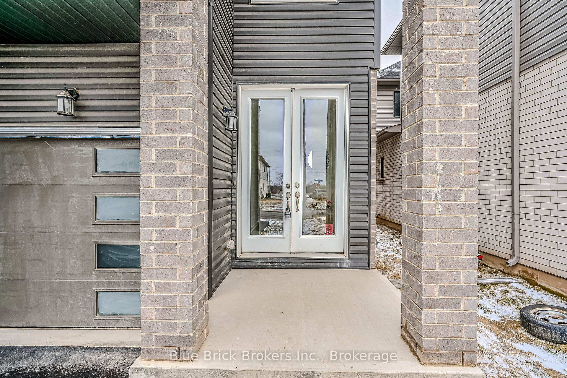 Photo 2 of 12 Hildred Street, Welland, Lincoln/Crowland — HOMEH