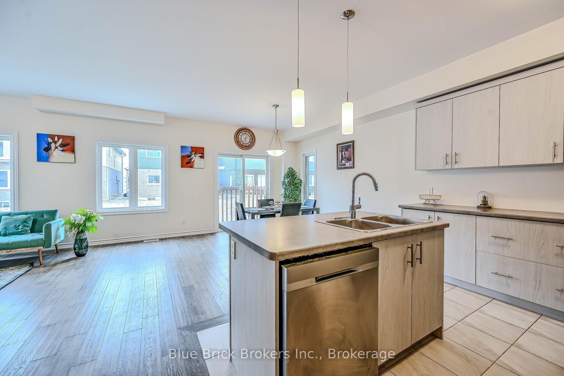Photo 11 of 12 Hildred Street, Welland, Lincoln/Crowland — HOMEH