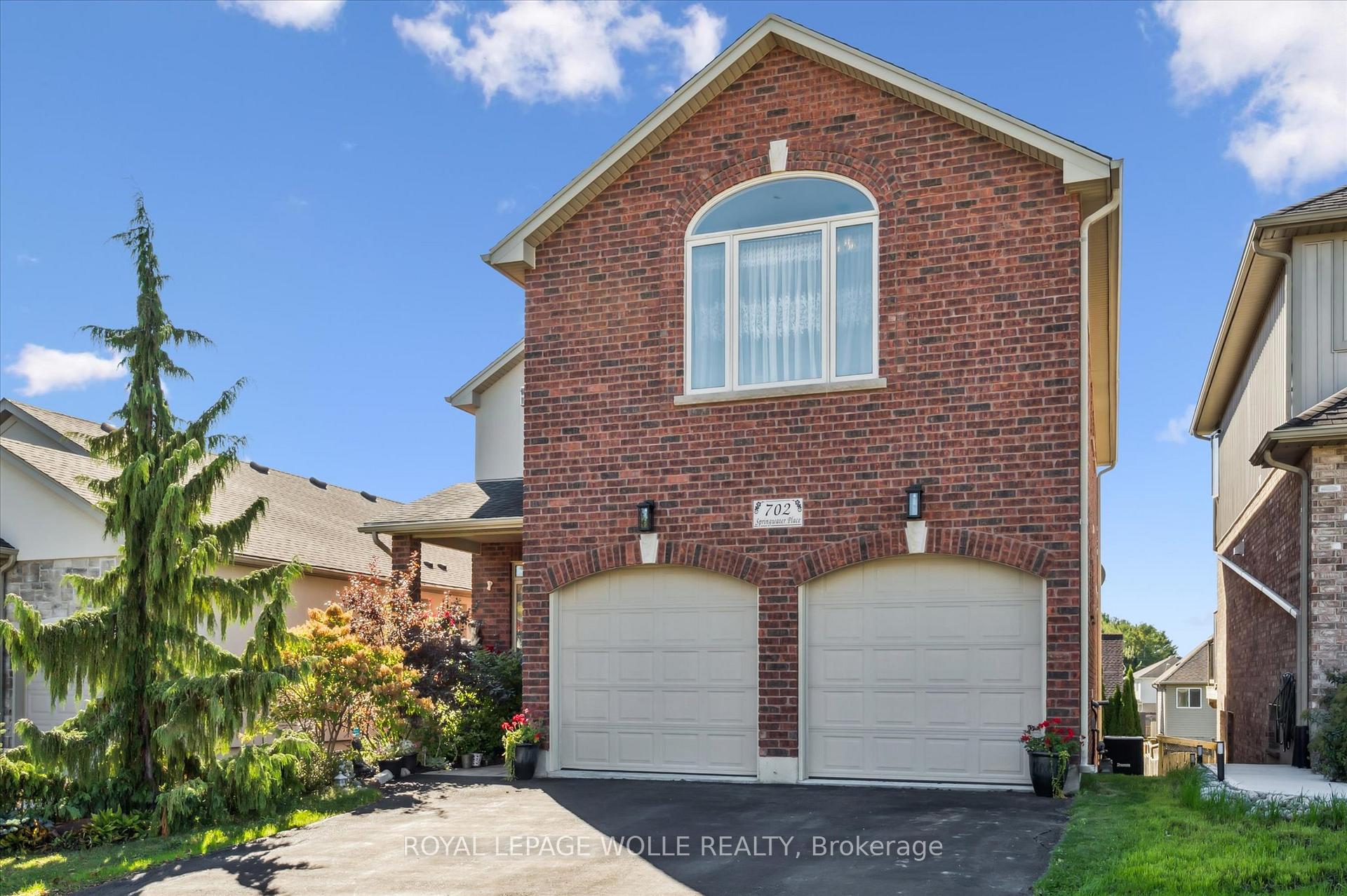 Photo 2 of 702 Springwater Place, Waterloo — HOMEH