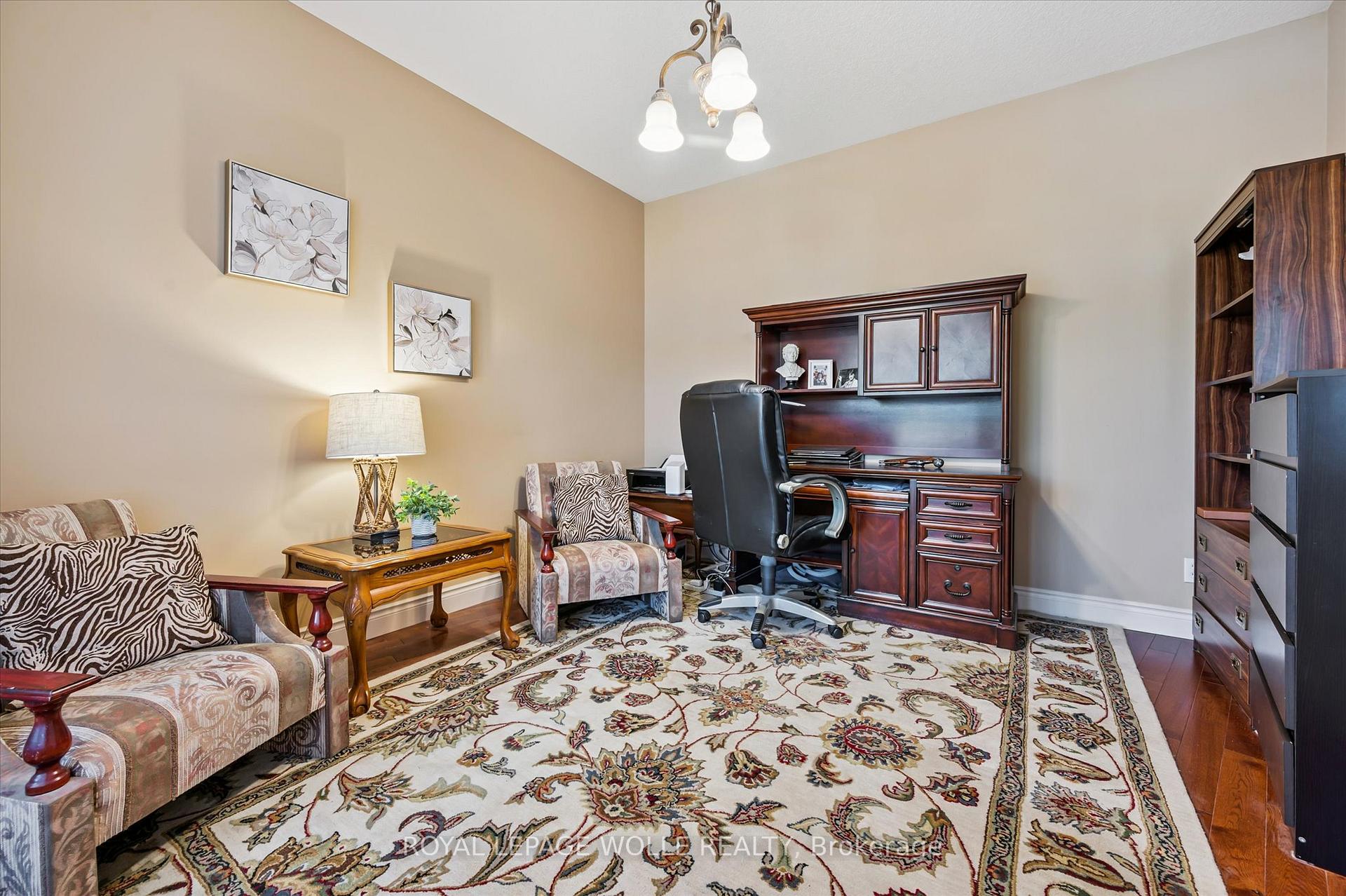 Photo 7 of 702 Springwater Place, Waterloo — HOMEH