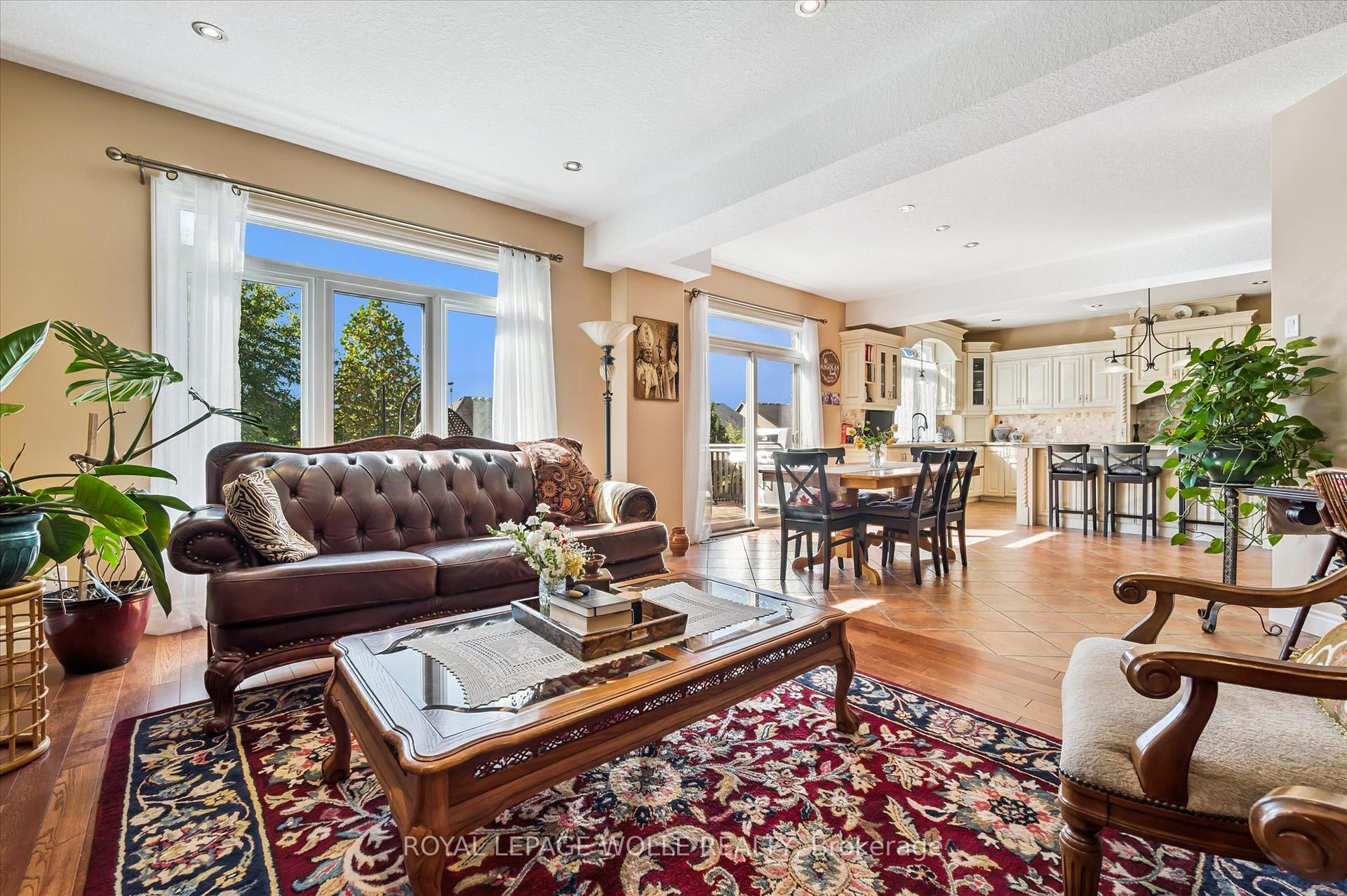 Photo 9 of 702 Springwater Place, Waterloo — HOMEH