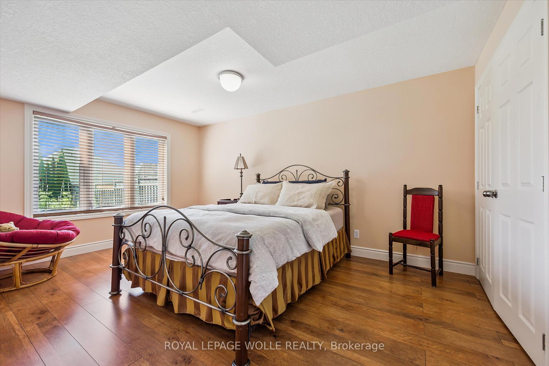 Photo 33 of 702 Springwater Place, Waterloo — HOMEH
