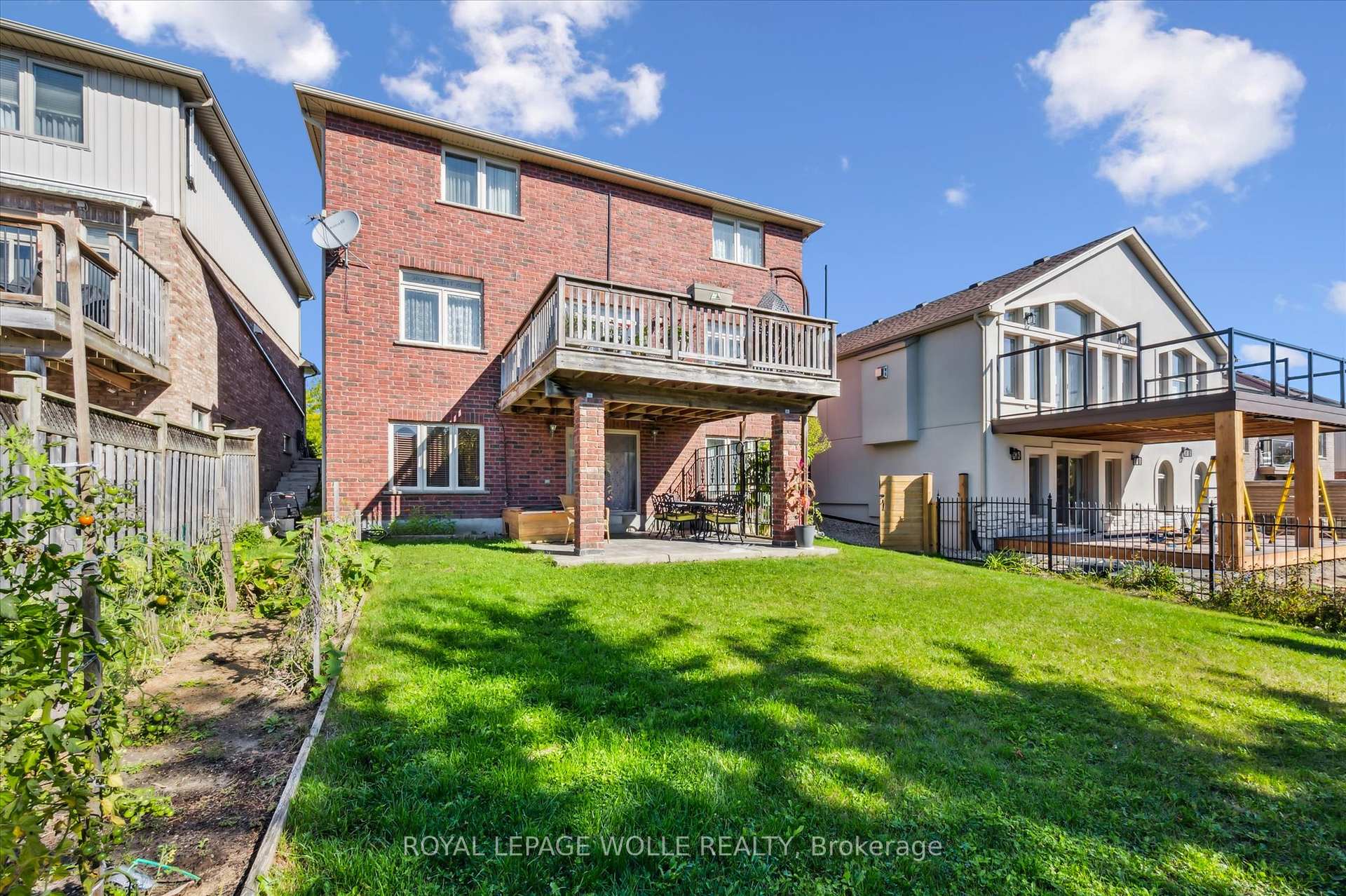 Photo 38 of 702 Springwater Place, Waterloo — HOMEH