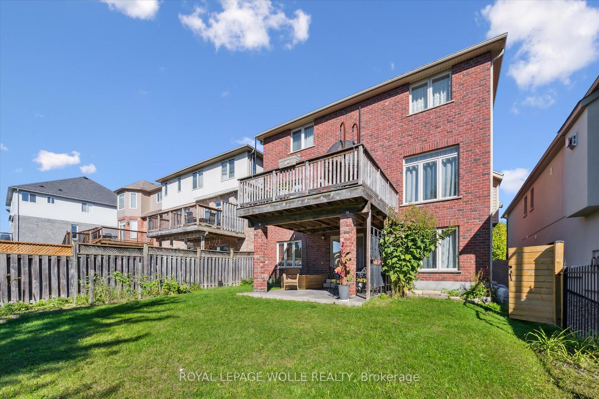 Photo 40 of 702 Springwater Place, Waterloo — HOMEH