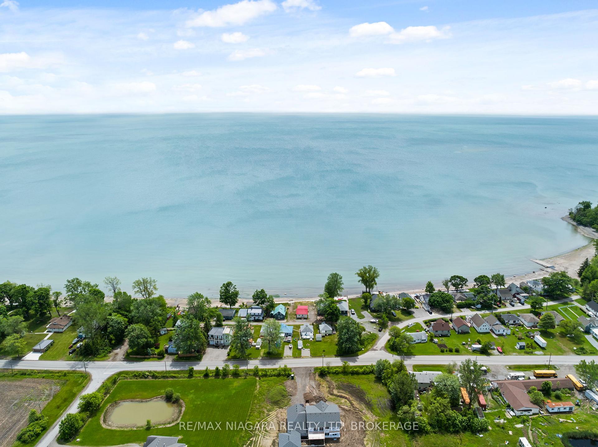 Photo 2 of 12807-12815 Lakeshore Road, Wainfleet, Lakeshore — HOMEH