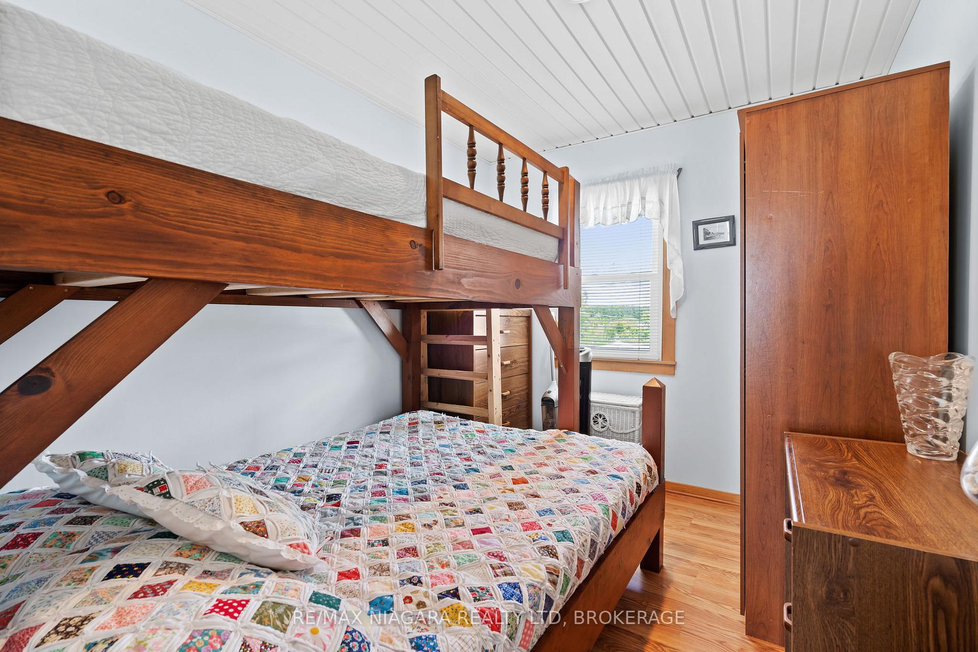 Photo 15 of 12807-12815 Lakeshore Road, Wainfleet, Lakeshore — HOMEH