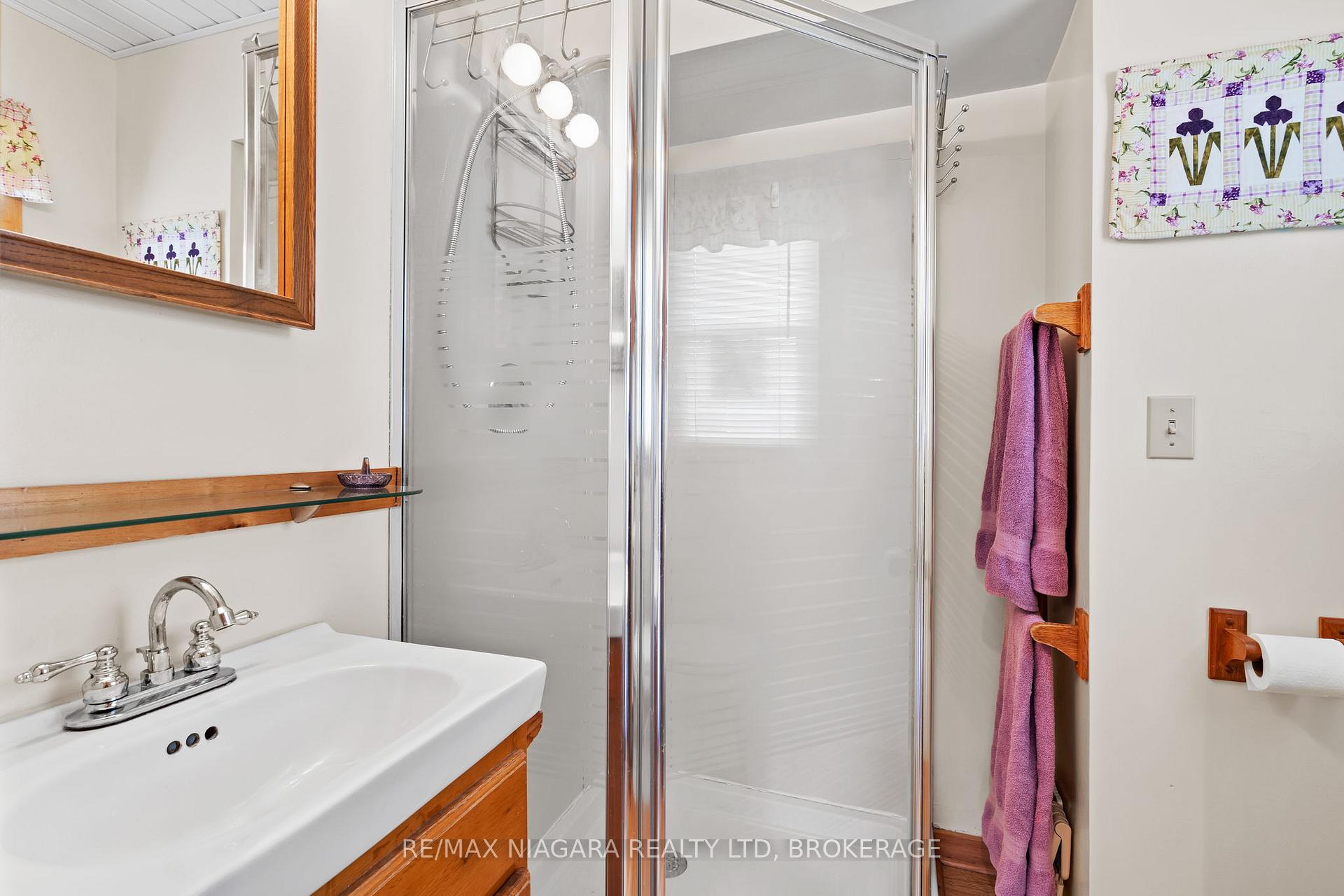 Photo 16 of 12807-12815 Lakeshore Road, Wainfleet, Lakeshore — HOMEH
