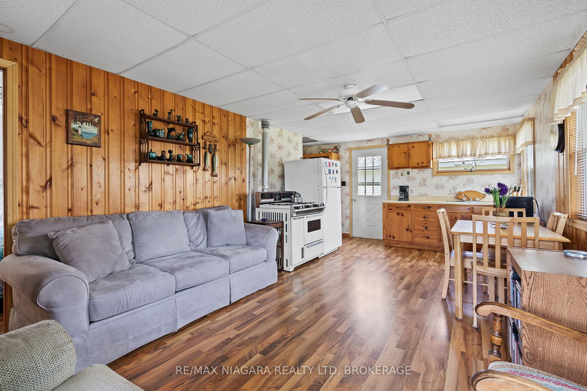 Photo 19 of 12807-12815 Lakeshore Road, Wainfleet, Lakeshore — HOMEH