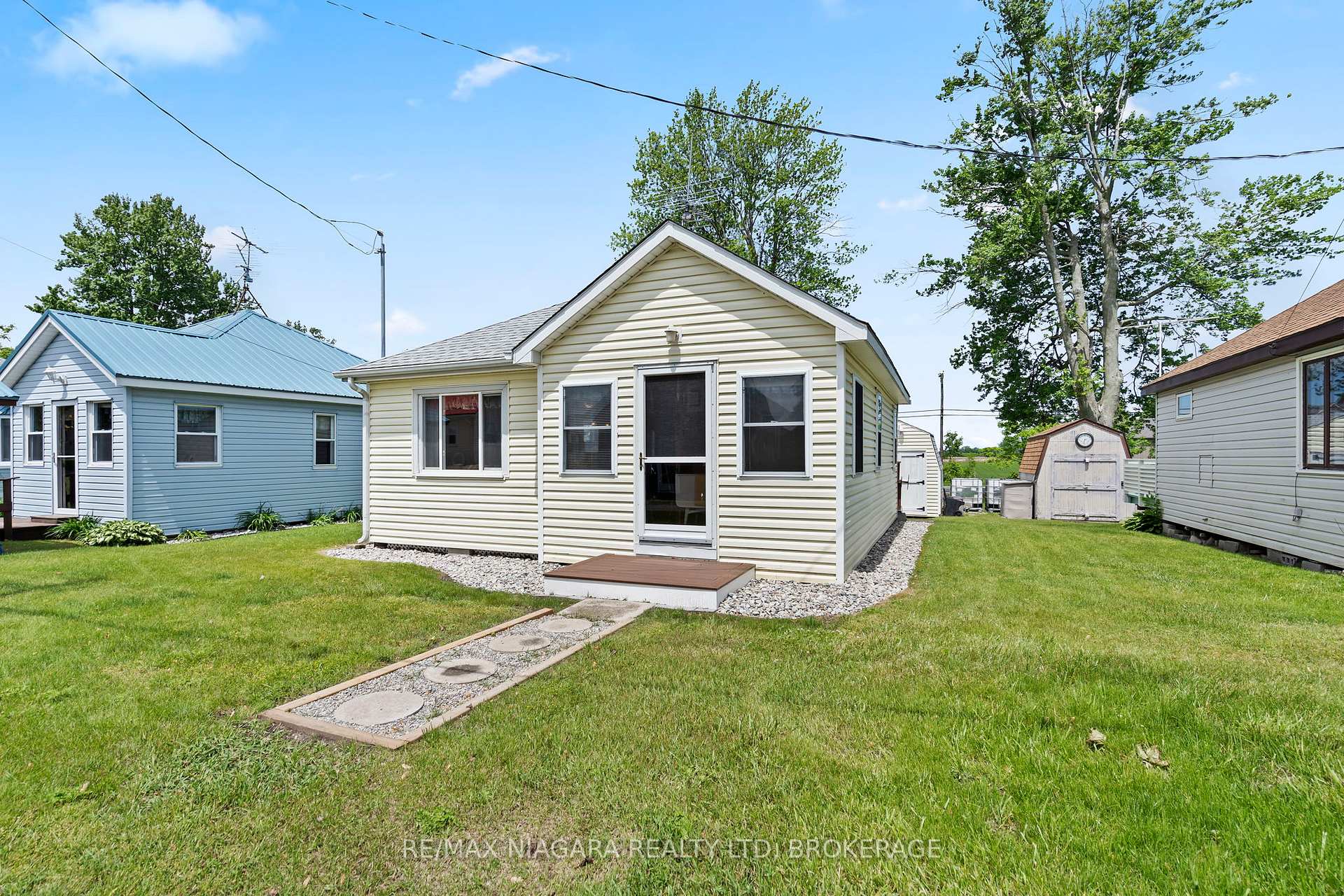 Photo 33 of 12807-12815 Lakeshore Road, Wainfleet, Lakeshore — HOMEH