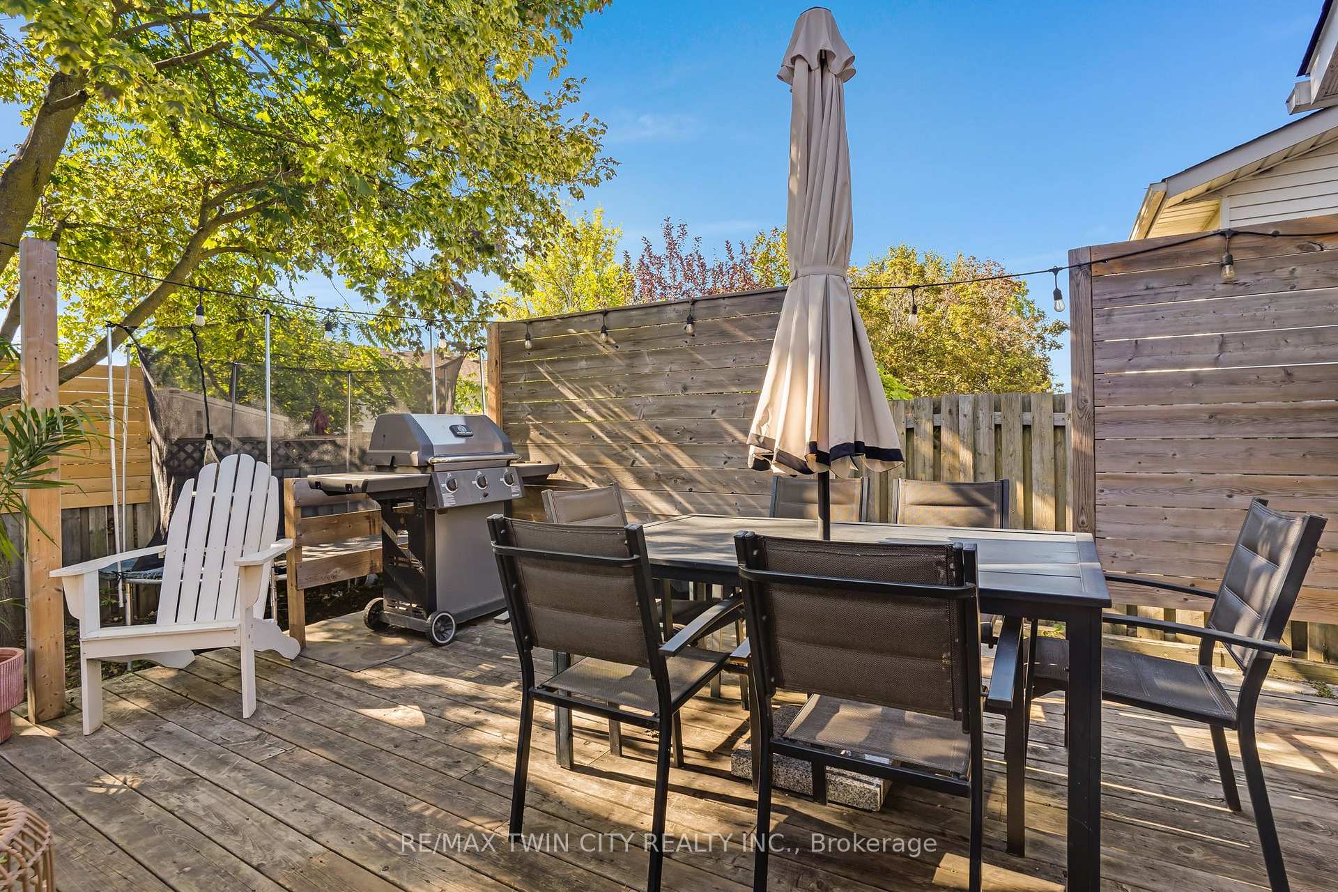 Photo 38 of 276 Camille Crescent, Waterloo, Lexington — HOMEH