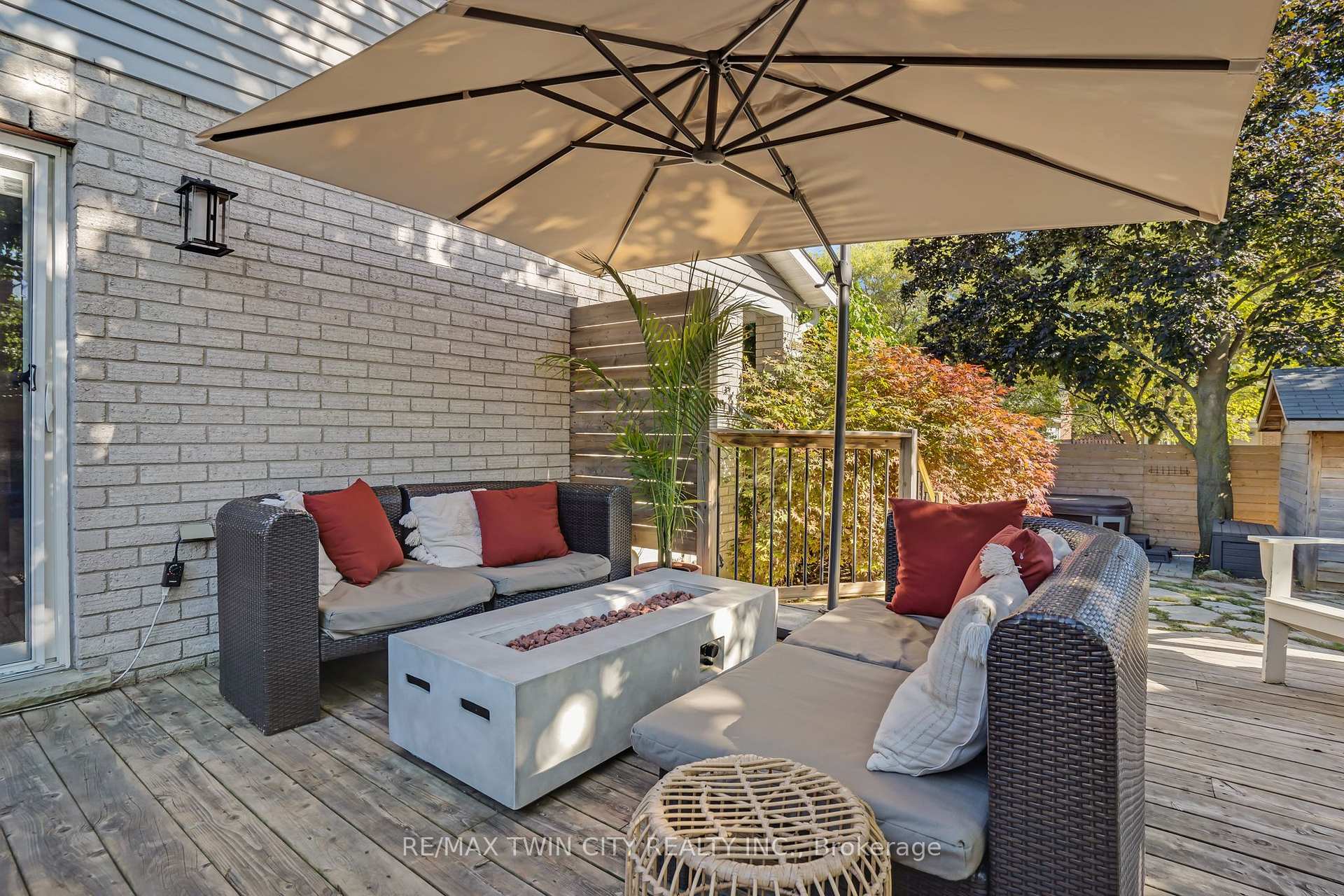 Photo 40 of 276 Camille Crescent, Waterloo, Lexington — HOMEH