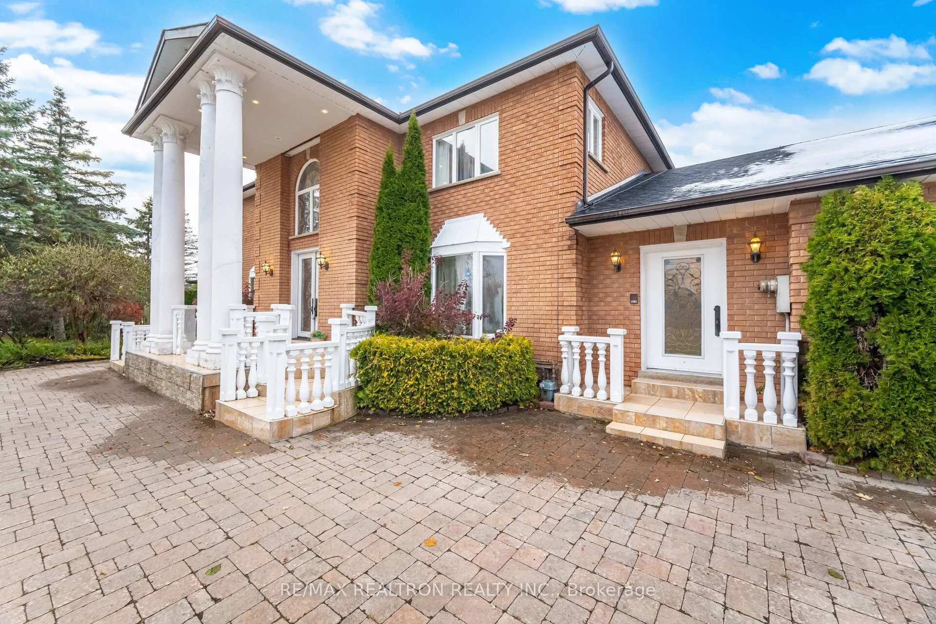 Photo 9 of 8 Fielding Court, Ajax, Northwest Ajax — HOMEH