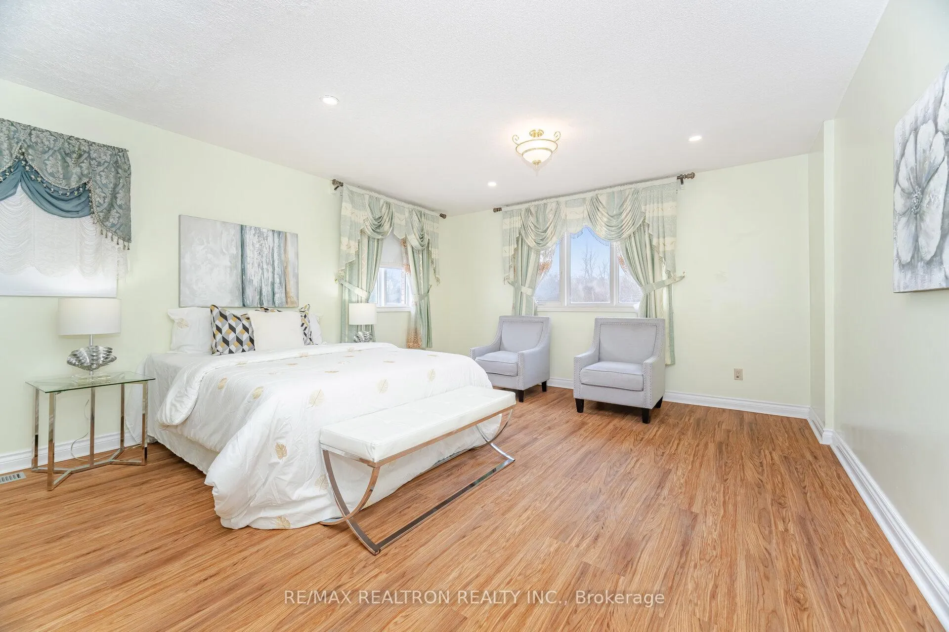 Photo 52 of 8 Fielding Court, Ajax, Northwest Ajax — HOMEH