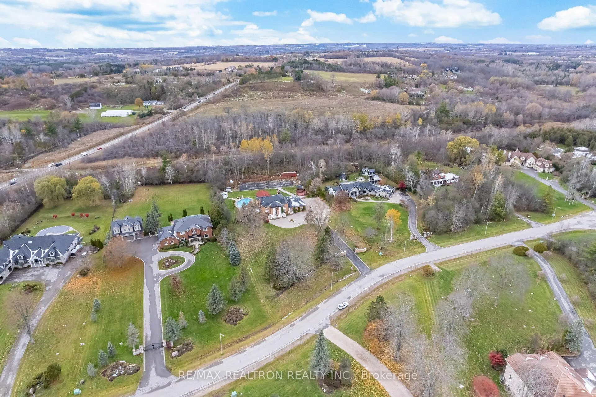 Photo 97 of 8 Fielding Court, Ajax, Northwest Ajax — HOMEH