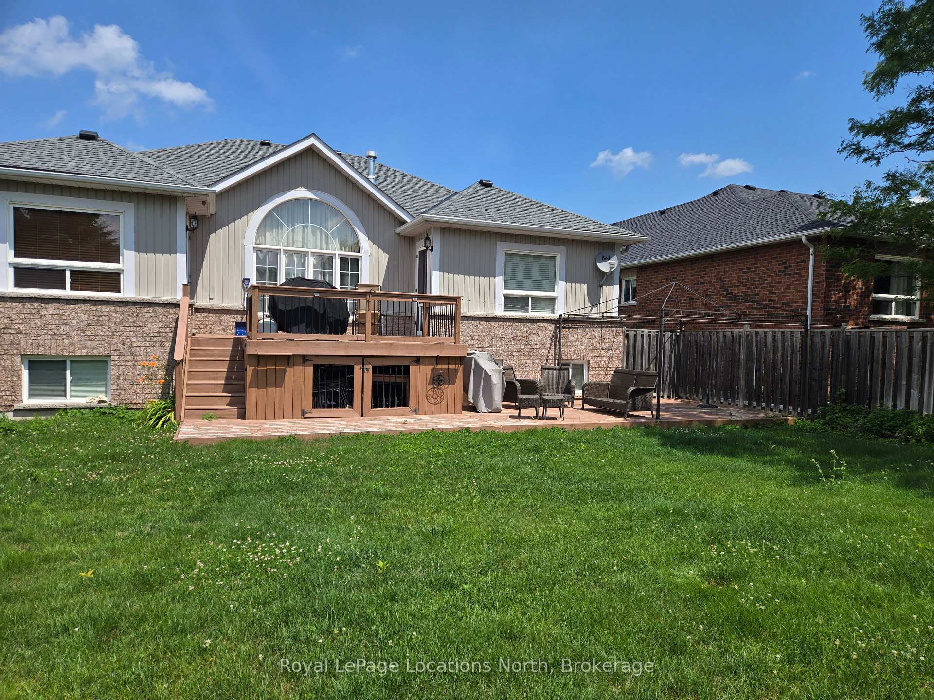 Photo 41 of 5 Honeysuckle Way, Wasaga Beach — HOMEH