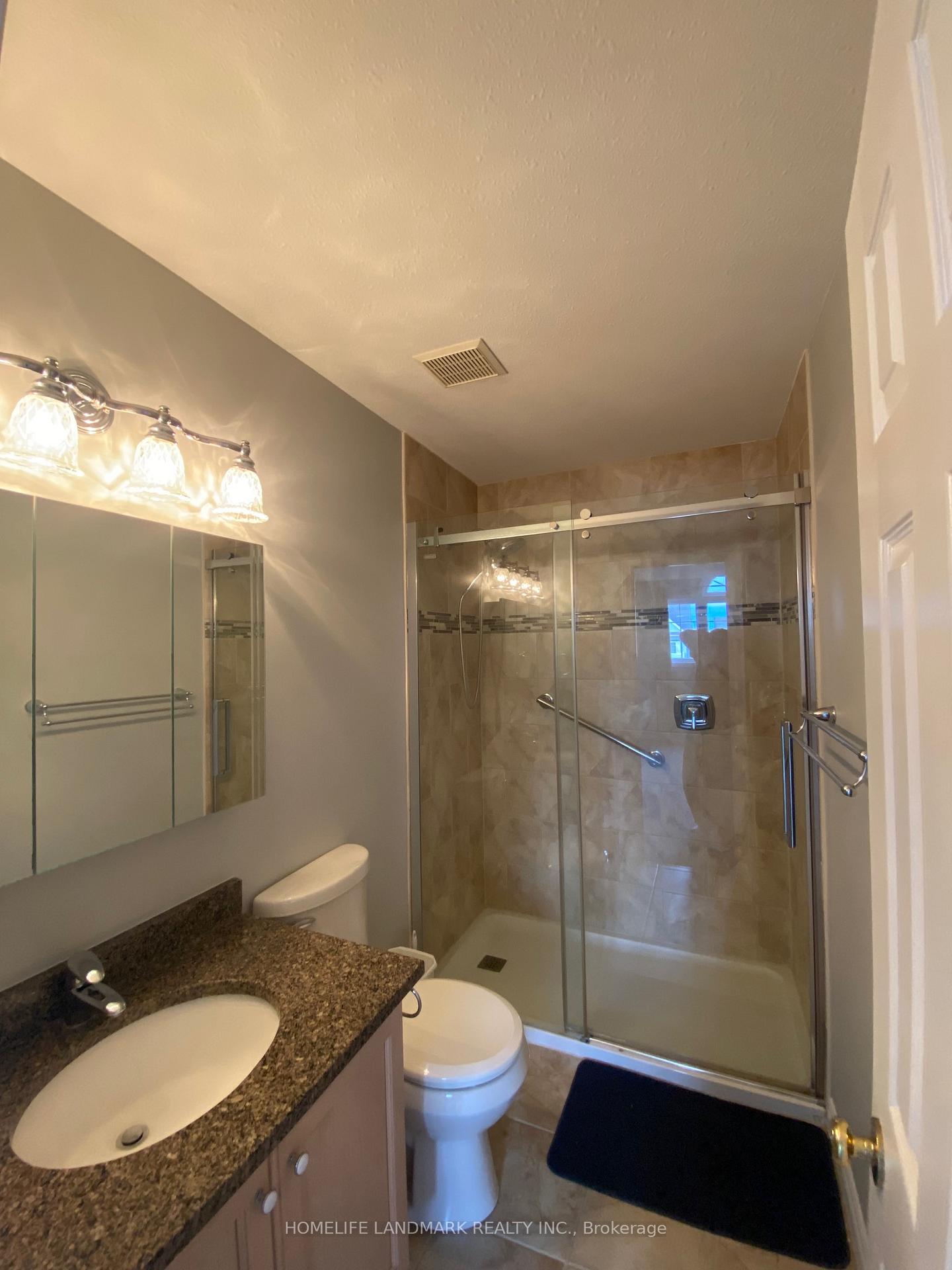Photo 9 of Unit B, 664 Columbia Forest Boulevard, Waterloo — HOMEH