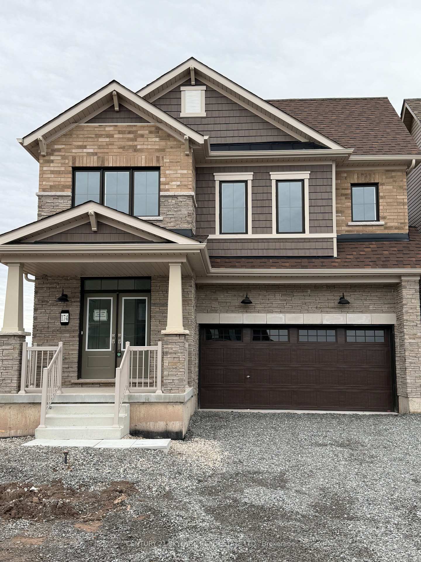 Photo 2 of 174 Aviron Crescent, Welland, Dain City — HOMEH