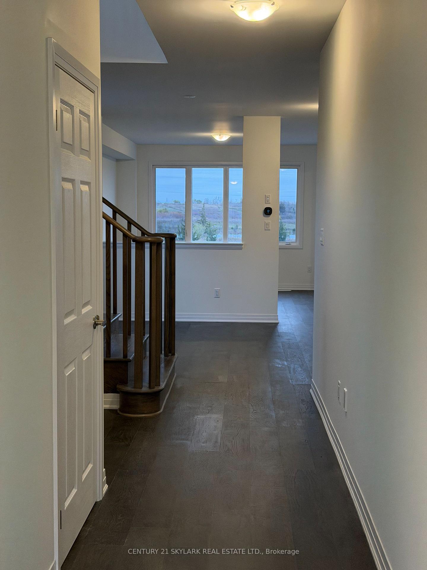 Photo 5 of 174 Aviron Crescent, Welland, Dain City — HOMEH